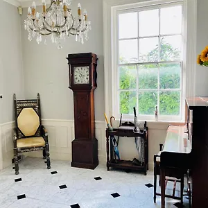 Hébergement de vacances Beautiful Private 2 Bedroom In Mansion With Free Parking, Hove